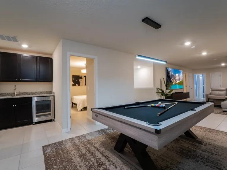 Windsor Island (7350) 10-bedroom Villa in Davenport