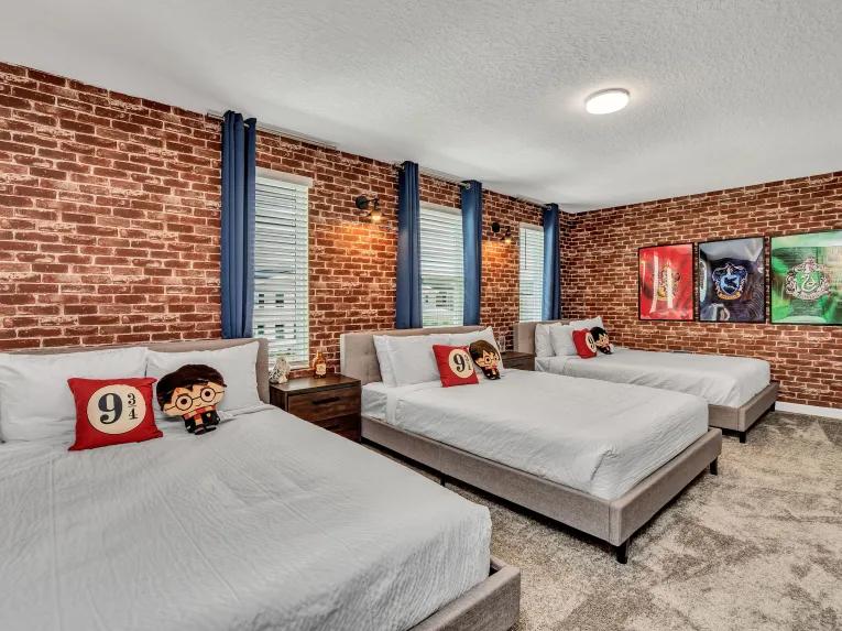 Storey Lake (28782) 9-bedroom Villa in Kissimmee
