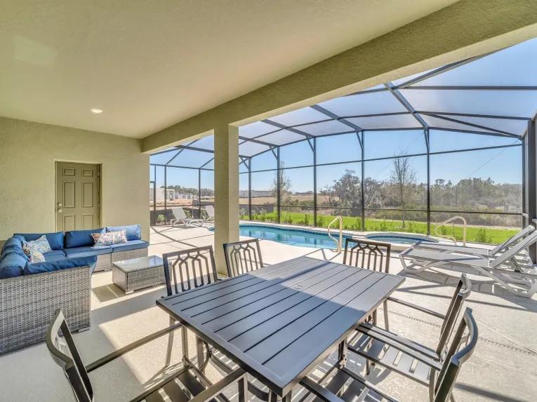 Solterra (28903) 6-bedroom Villa in Davenport