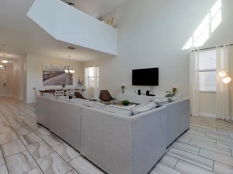 Solterra (33867) 5-bedroom Villa in Davenport