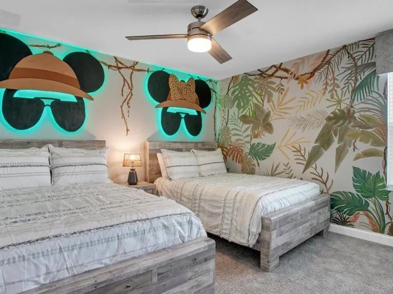Storey Lake (6819) 7-bedroom Villa in Kissimmee
