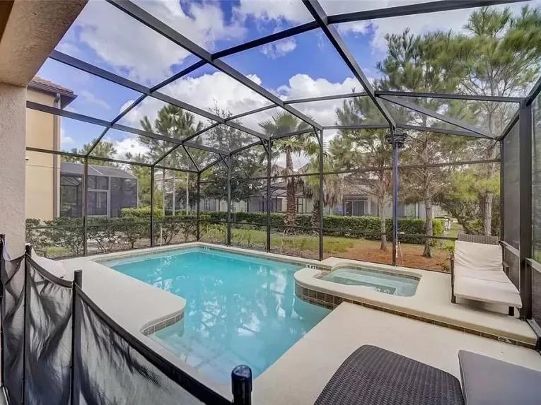 Solterra (6512) 6-bedroom Villa in Davenport