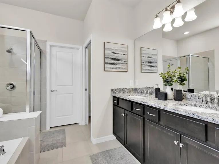 Windsor Island (8112) 5-bedroom Villa in Davenport