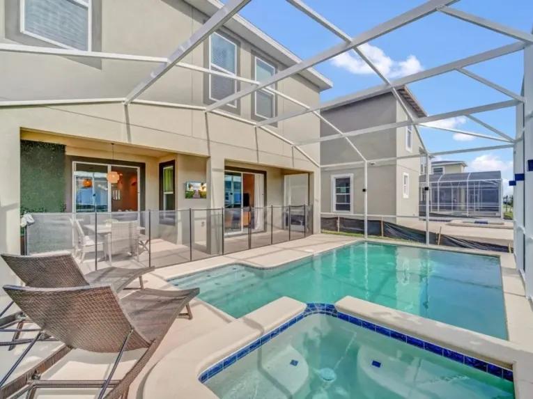 ChampionsGate (24210) 6-bedroom Villa in Davenport