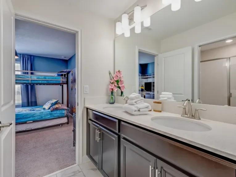 ChampionsGate (3847) 6-bedroom Villa in Davenport