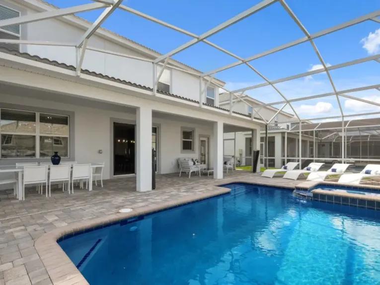 ChampionsGate (3015) 8-bedroom Villa in Davenport