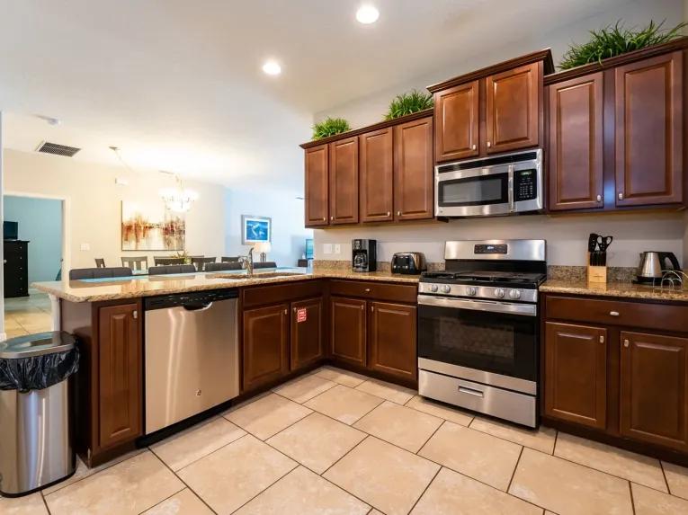 Solterra (7080) 5-bedroom Villa in Davenport
