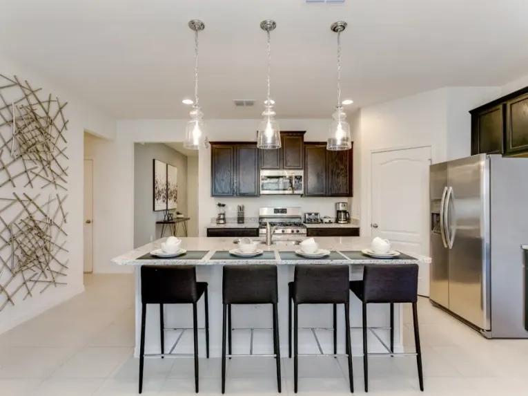 Solterra (3578) 6-bedroom Villa in Davenport