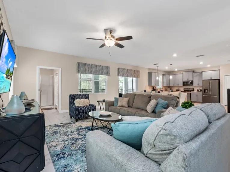 Storey Lake (4206) 6-bedroom Villa in Kissimmee