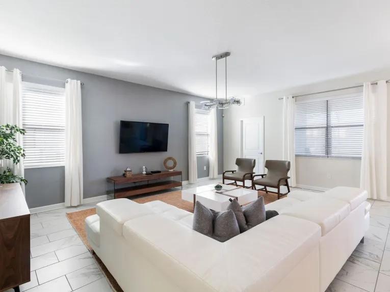 Storey Lake (6720) 6-bedroom Villa in Kissimmee