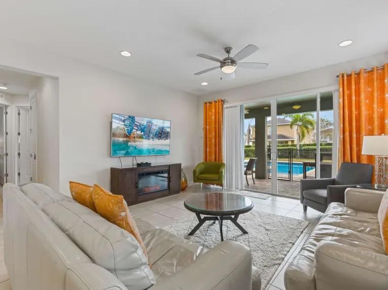 Encore Club at Reunion (34893) 8-bedroom Villa in Kissimmee