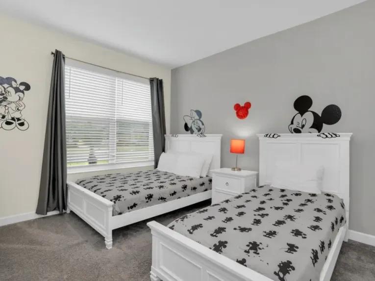Storey Lake (7283) 5-bedroom Villa in Kissimmee