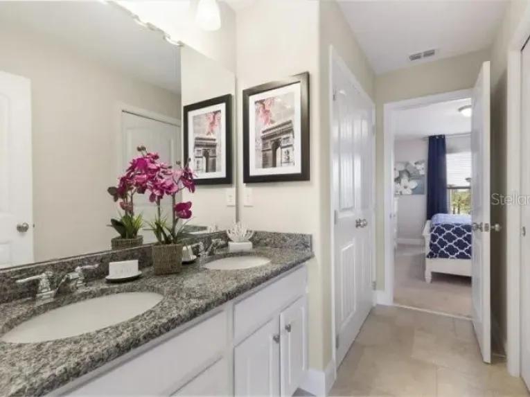Solterra (7364) 6-bedroom Villa in Davenport
