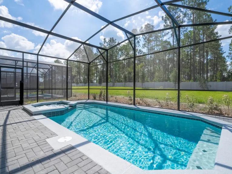 Windsor Island (11462) 7-bedroom Villa in Davenport
