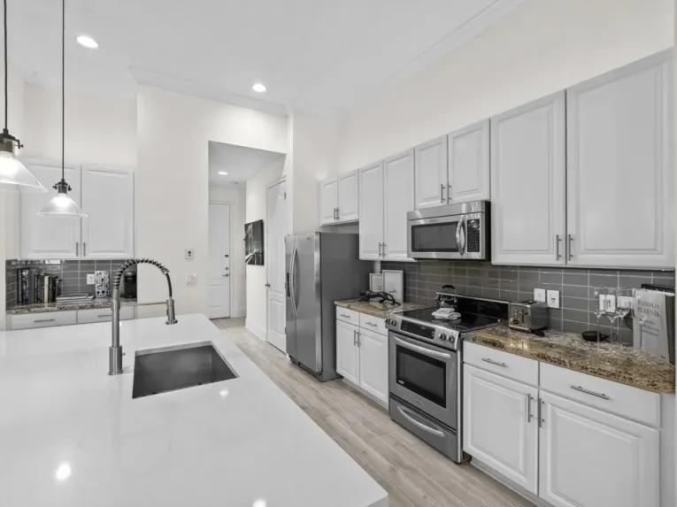 Solterra (24950) 4-bedroom Villa in Davenport