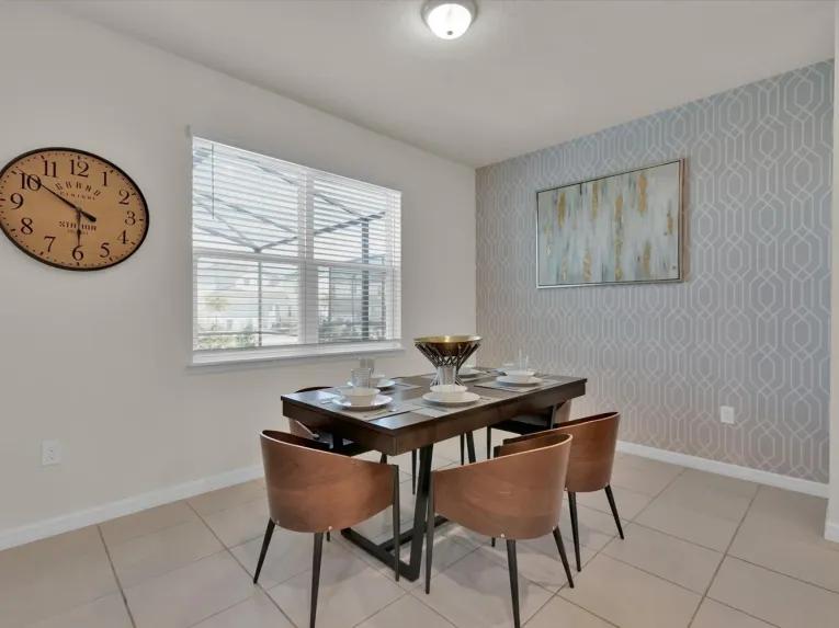 Windsor Island (24247) 5-bedroom Villa in Davenport
