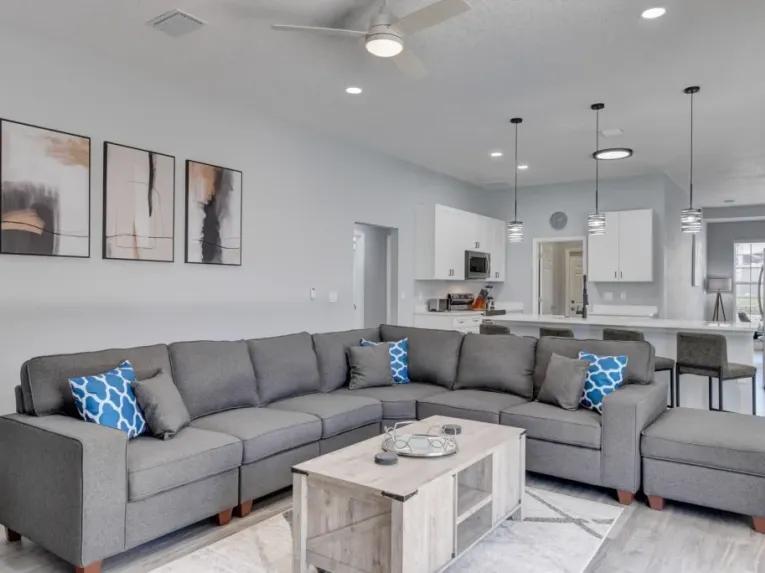 Highlands Reserve (8188) 4-bedroom Villa in Davenport