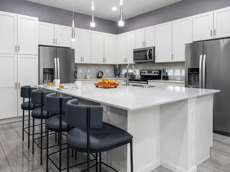 Solterra (31640) 10-bedroom Villa in Davenport