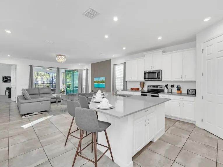 Solara Resort (24855) 7-bedroom Villa in Kissimmee