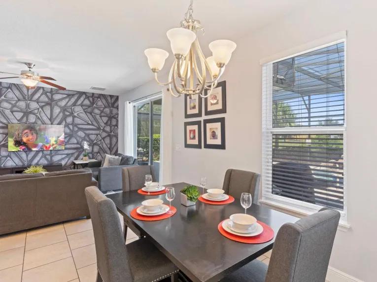 Solterra (29397) 6-bedroom Villa in Davenport