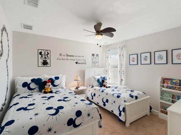 ChampionsGate (5101) 5-bedroom Villa in Davenport