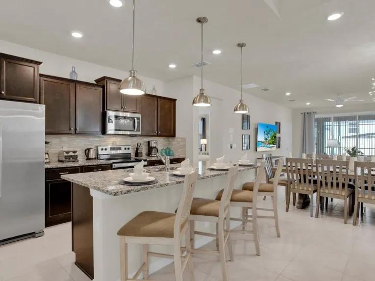 Windsor Island (6816) 7-bedroom Villa in Davenport