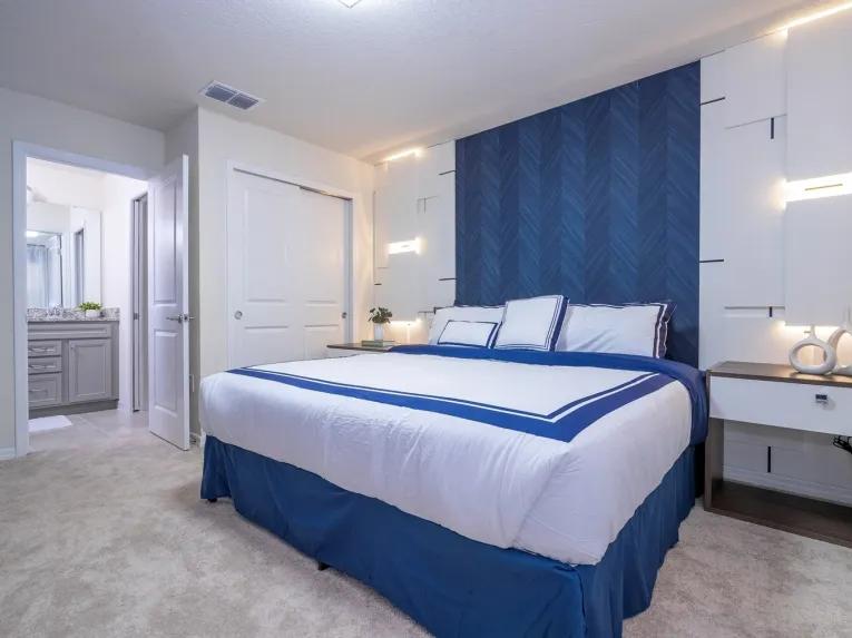 Windsor Island (11462) 7-bedroom Villa in Davenport
