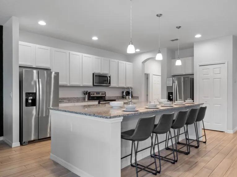 Solterra (7724) 13-bedroom Villa in Davenport