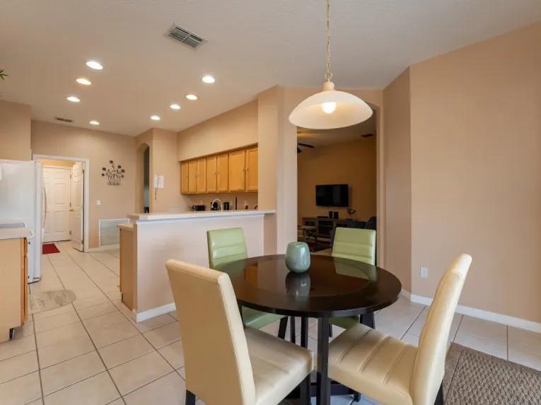 Highlands Reserve (5792) 4-bedroom Villa in Davenport